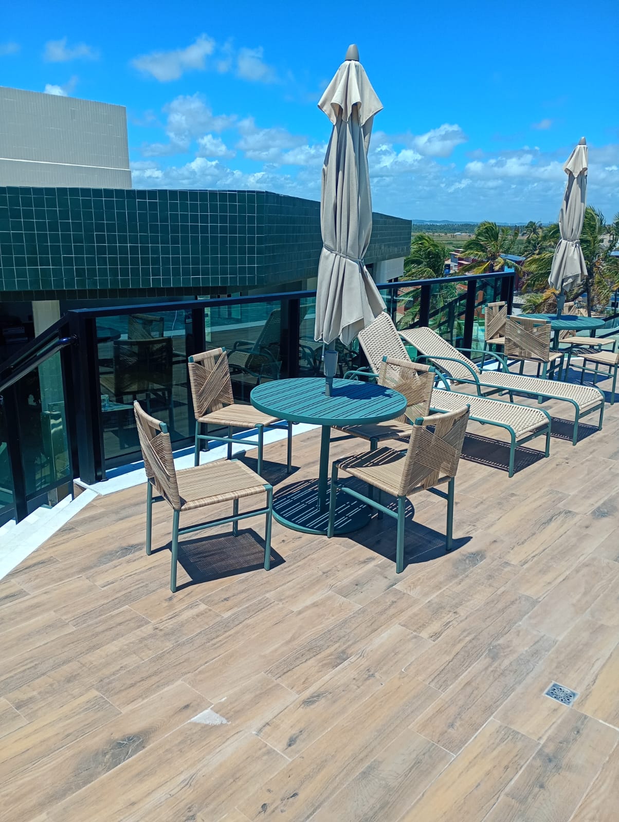 Vila Porto 103 · Frente al mar con piscina — foto 14