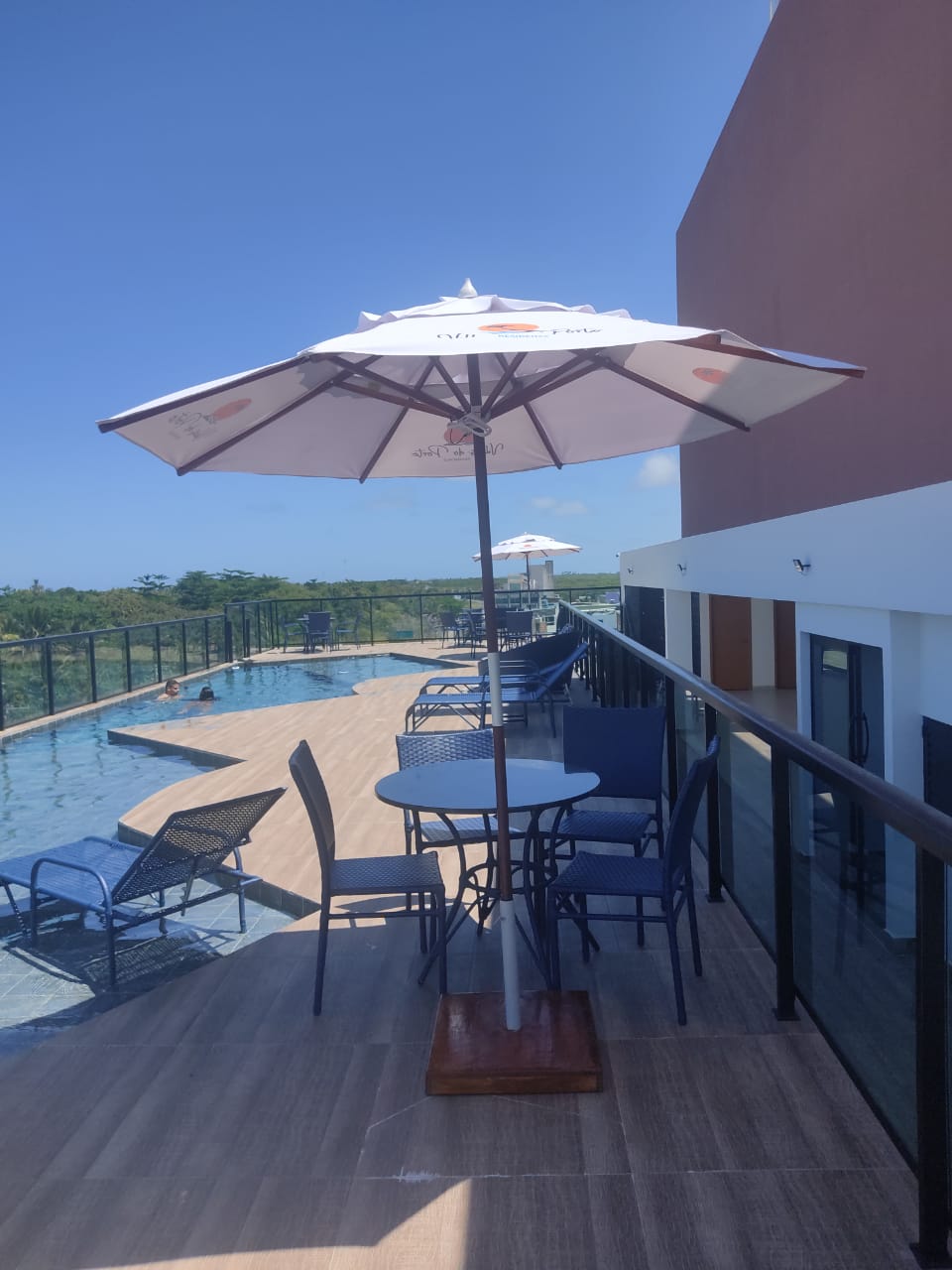 Vila Porto 103 · Frente al mar con piscina — foto 20