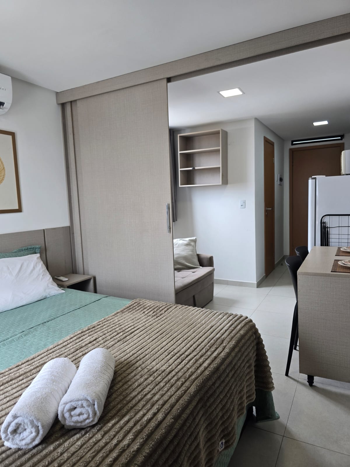 Villas do Porto 309 · Monoambiente con división — foto 3