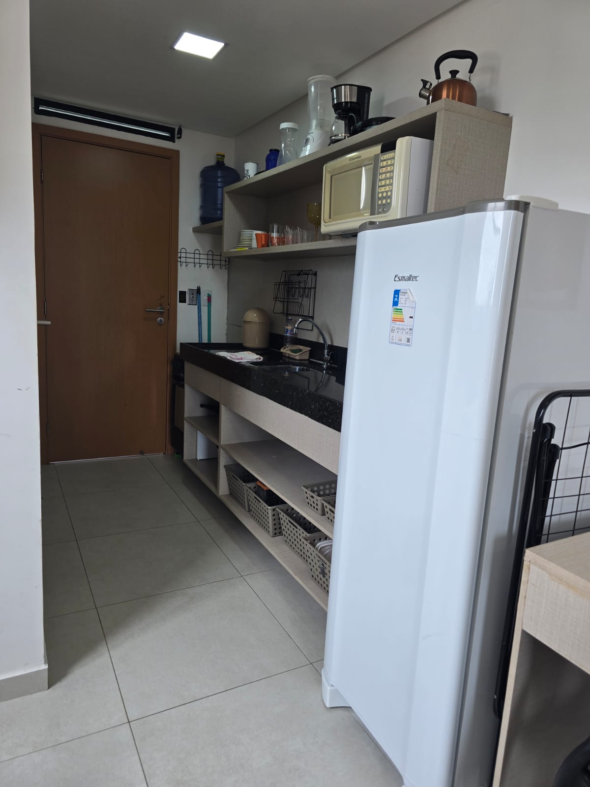Villas do Porto 309 · Monoambiente con división — foto 5